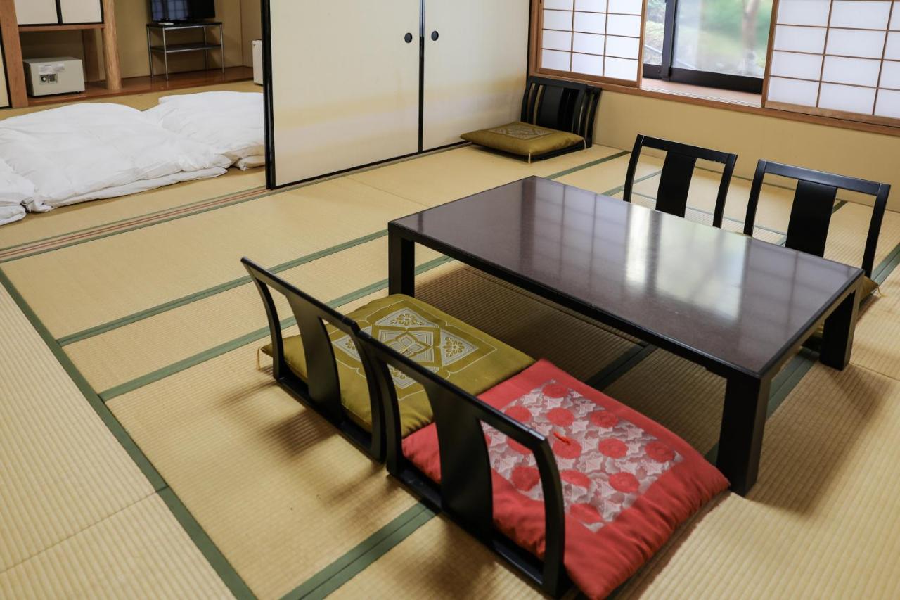 האקונה Ajisai Onsen Ryokan - Award Winning Private Open Air Onsen מראה חיצוני תמונה