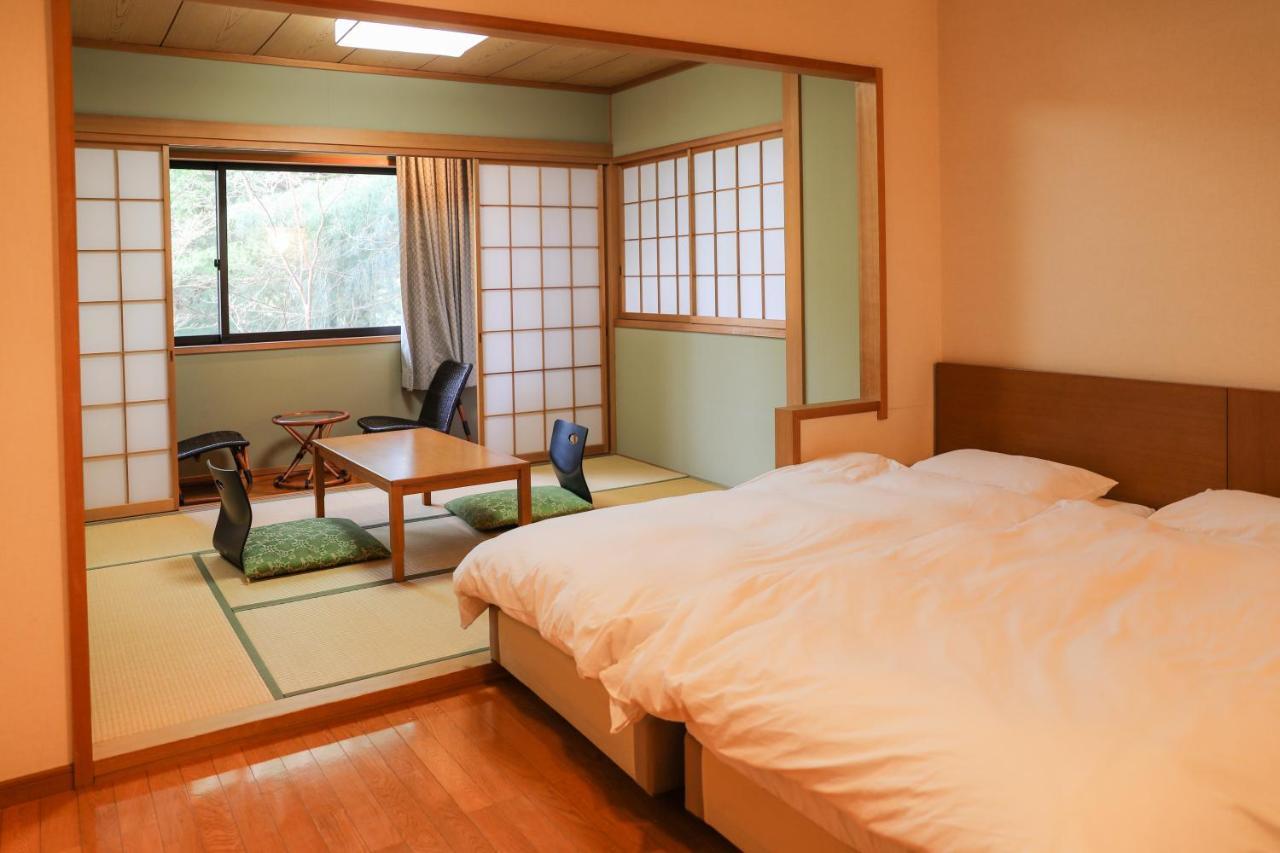 האקונה Ajisai Onsen Ryokan - Award Winning Private Open Air Onsen מראה חיצוני תמונה