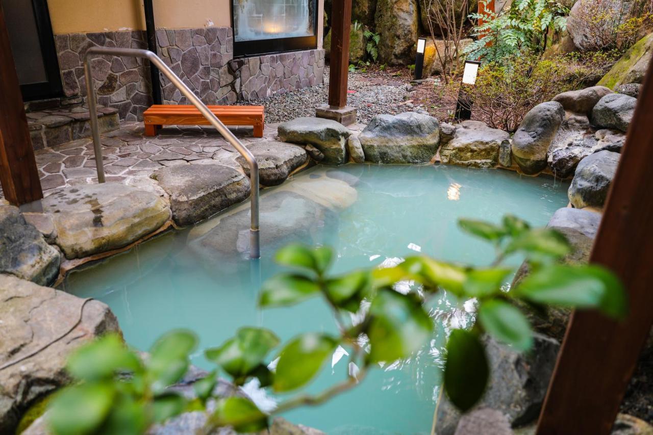 האקונה Ajisai Onsen Ryokan - Award Winning Private Open Air Onsen מראה חיצוני תמונה